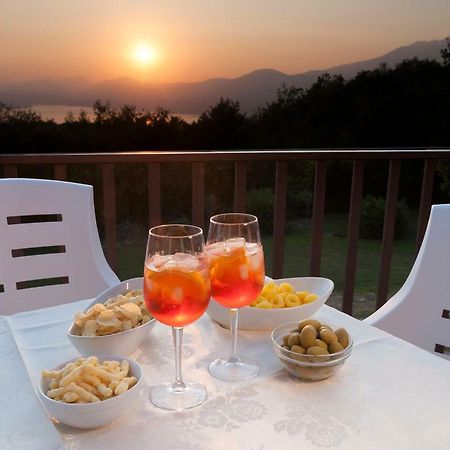 Casa Fellini Villa San Zeno di Montagna Eksteriør bilde